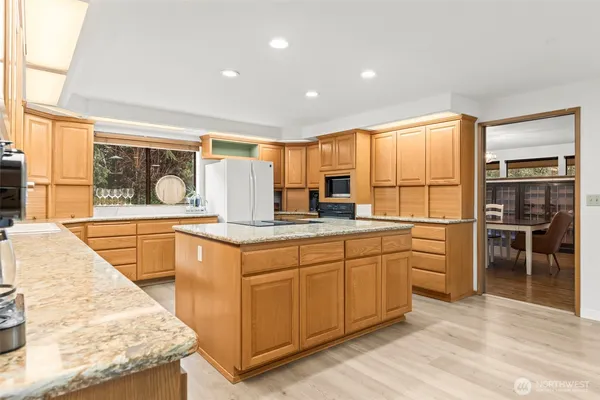 $1,499,950 | 13724 96th Avenue East, Puyallup, WA 98373