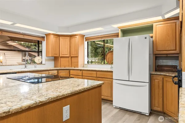 $1,499,950 | 13724 96th Avenue East, Puyallup, WA 98373