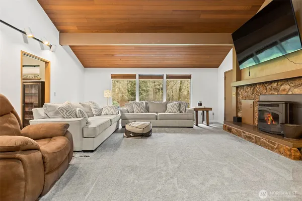 $1,499,950 | 13724 96th Avenue East, Puyallup, WA 98373