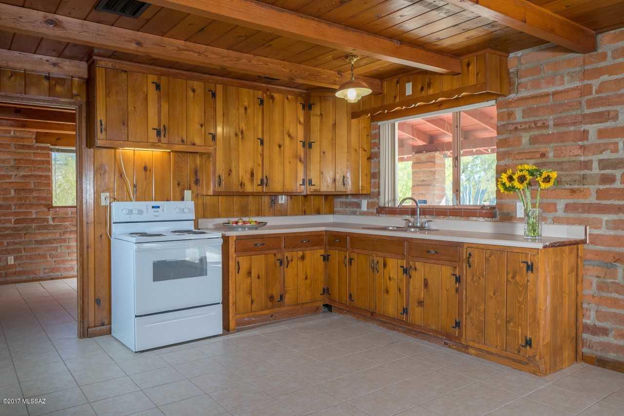 2120 East Prince Road Tucson, AZ 85719 - Photo 3 of 21 Gallery Image 3