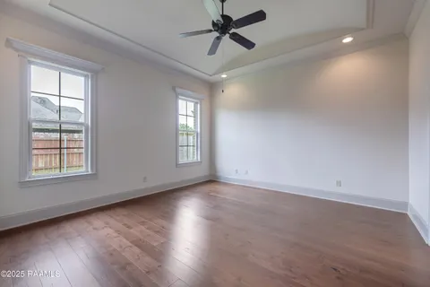 $519,000 | 102 Hennessy Drive, Lafayette, LA 70508