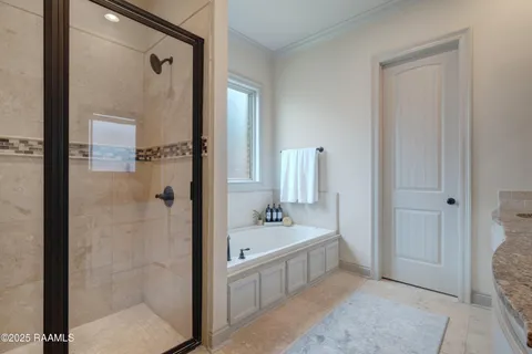 $519,000 | 102 Hennessy Drive, Lafayette, LA 70508