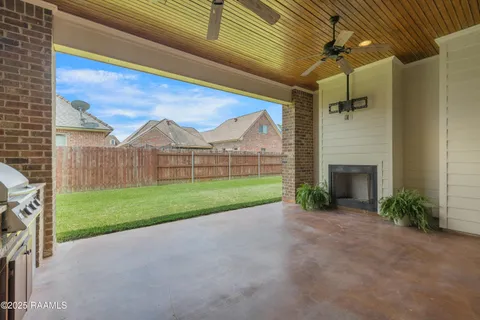 $519,000 | 102 Hennessy Drive, Lafayette, LA 70508