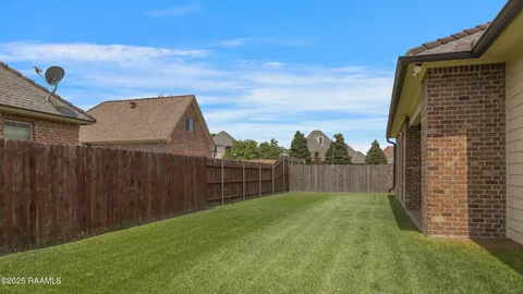 $519,000 | 102 Hennessy Drive, Lafayette, LA 70508