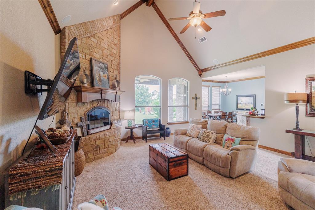123 Vista Drive Decatur, TX 76234 - Photo 11 of 36