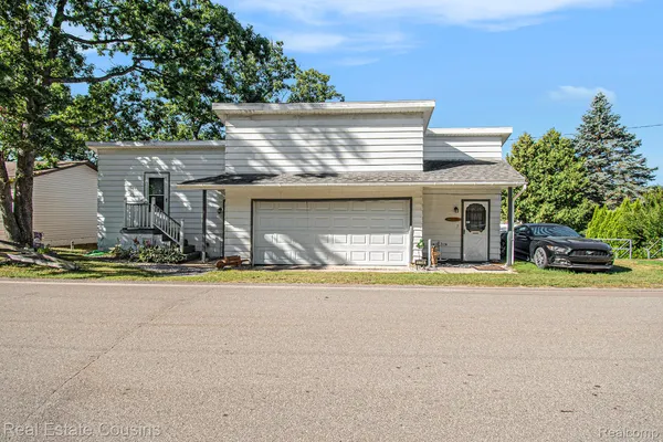 $280,800 | 1734 Forest Road, Harrison, MI 48625