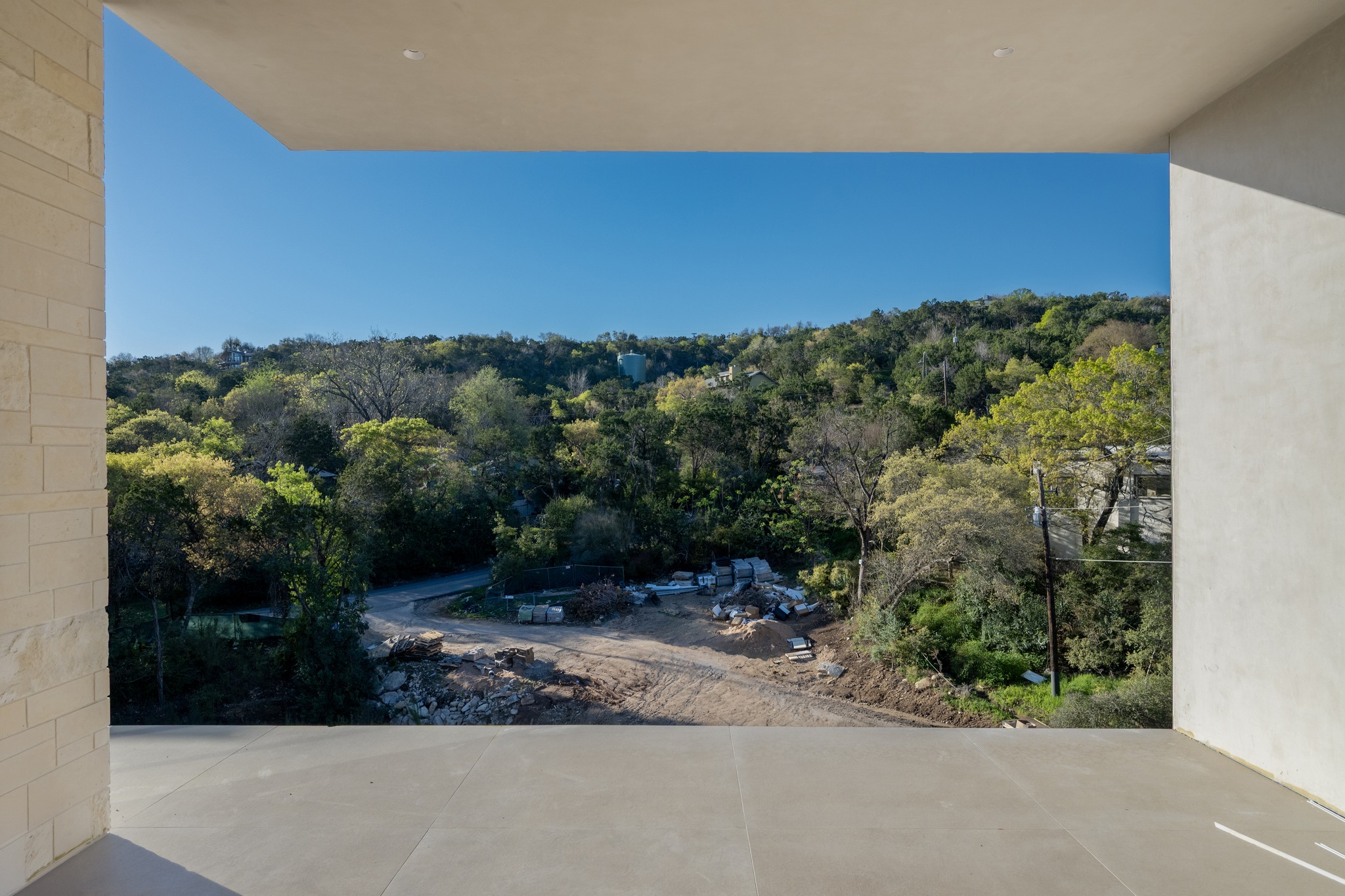 716 Laurel Valley Road West Lake Hills, TX 78746 - Photo 27 of 38 a view of a yard
