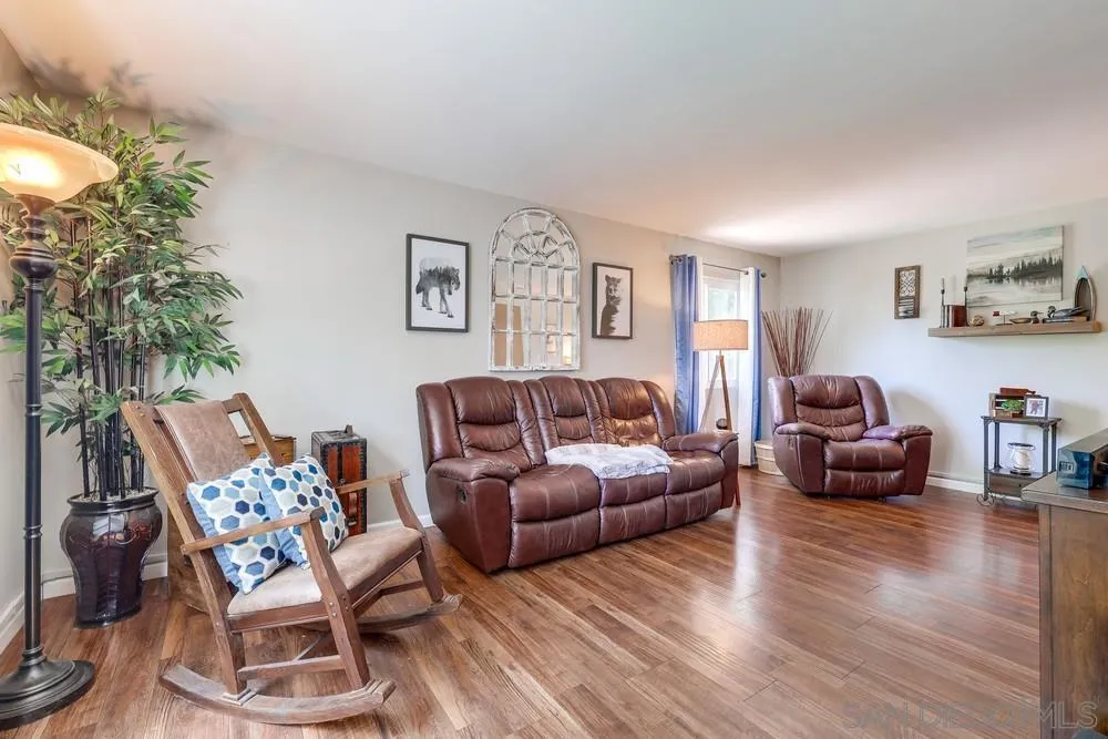 421 La Cresta Heights Road El Cajon, CA 92021 - Photo 15 of 27 Gallery Image 15