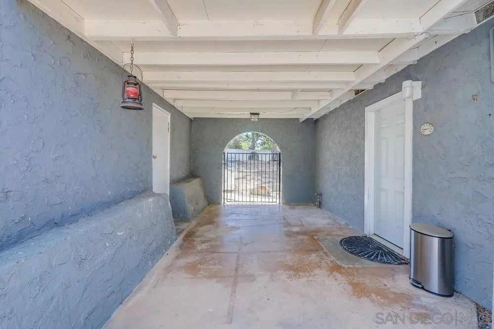 421 La Cresta Heights Road El Cajon, CA 92021 - Photo 23 of 27 Gallery Image 23