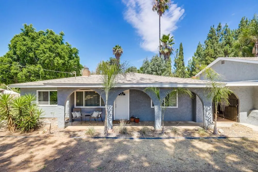 421 La Cresta Heights Road El Cajon, CA 92021 - Photo 6 of 27 Gallery Image 6