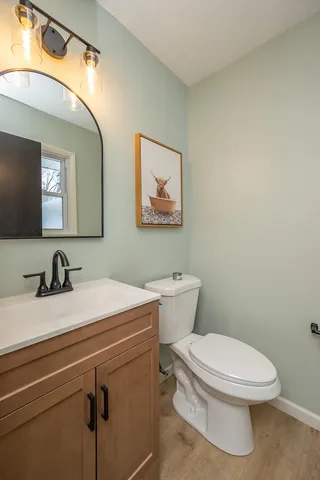 $385,000 | N84W18113 Imperial Court, Menomonee Falls, WI 53051