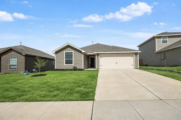 $1,850 | 13804 Musselshell Drive, Ponder, TX 76259