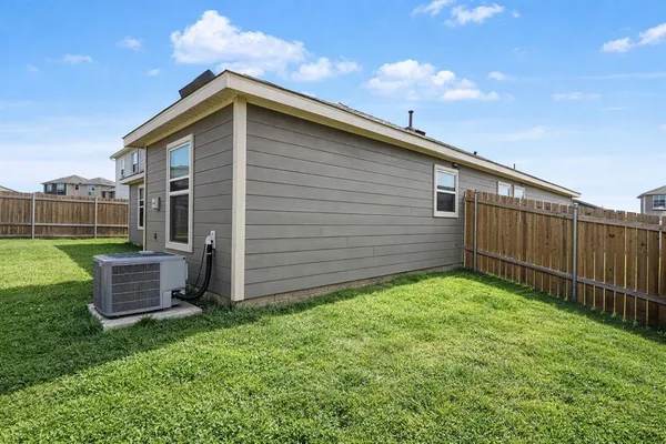 $1,850 | 13804 Musselshell Drive, Ponder, TX 76259