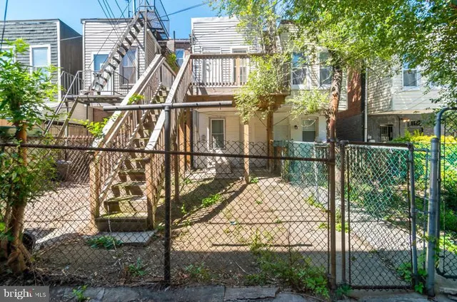 $2,000 | 1805 Ashburton Street, Baltimore, MD 21216