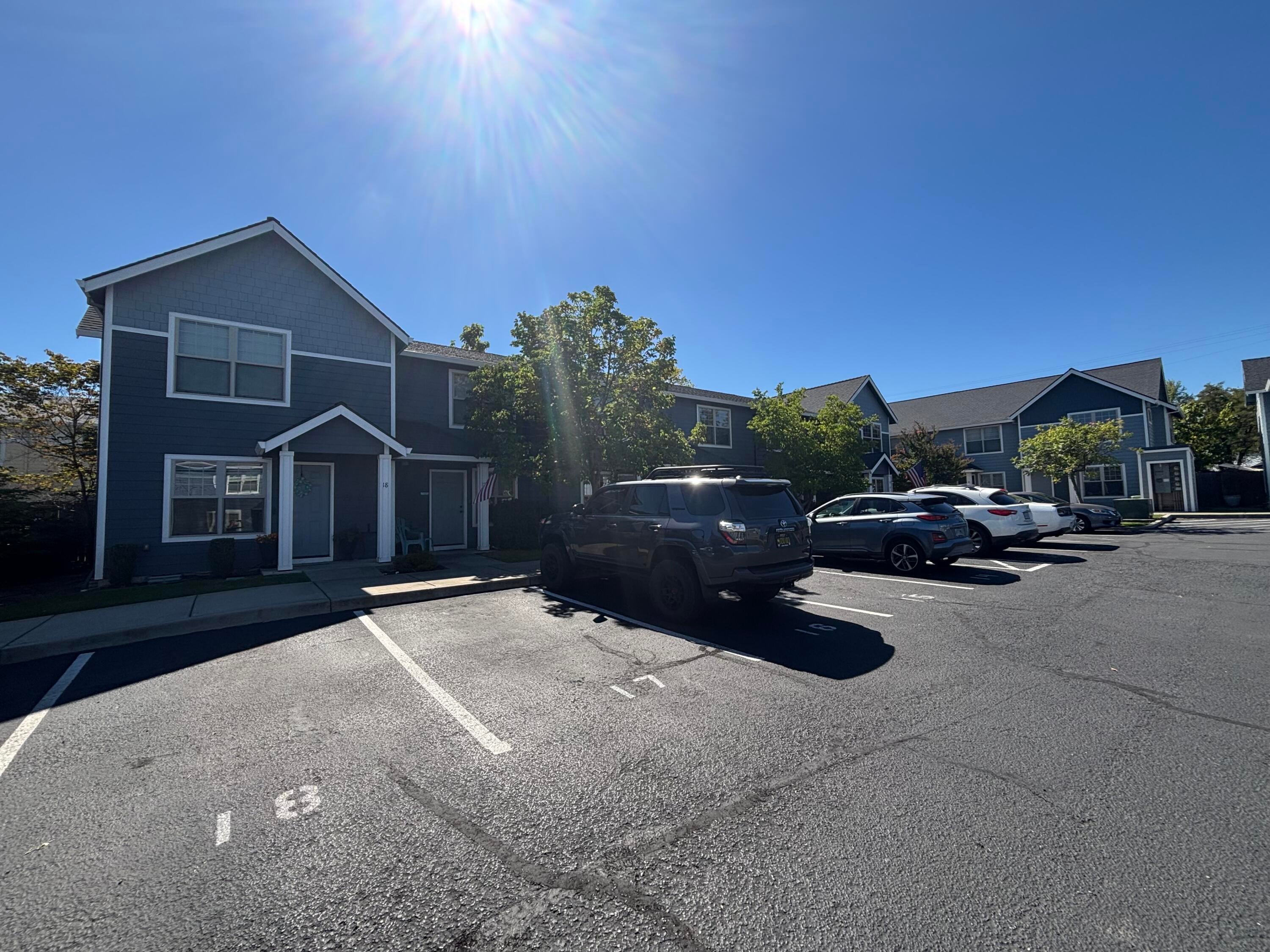 450 Midway Road, Unit 16 Medford, OR 97501 - Photo 1 of 18 2