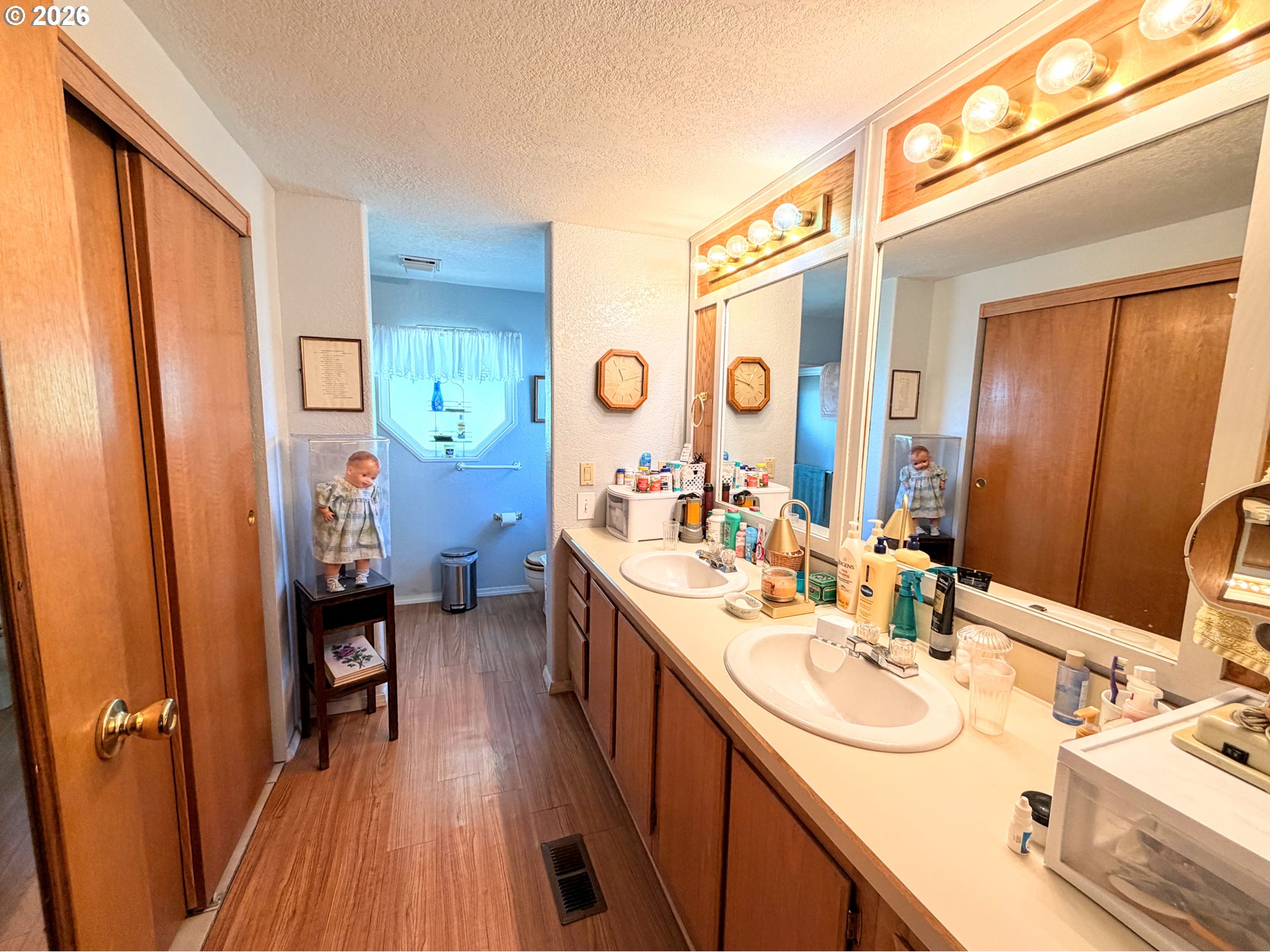 825 Palmer Junction Road Elgin, OR 97827 - Photo 12 of 22 Bathroom, Attached
