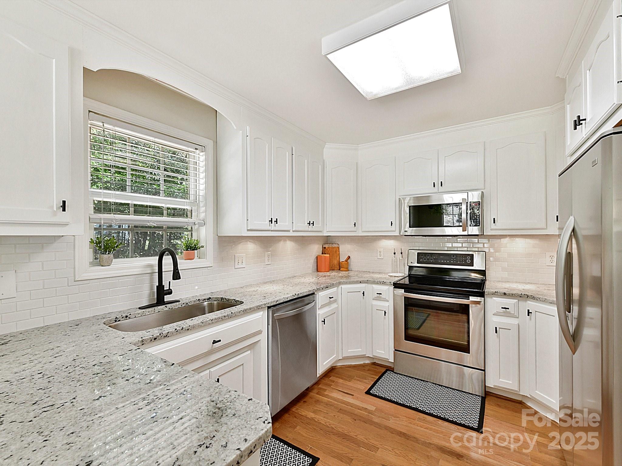 700 Cove Road Gastonia, NC 28052 - Photo 13 of 42 Gallery Image 13