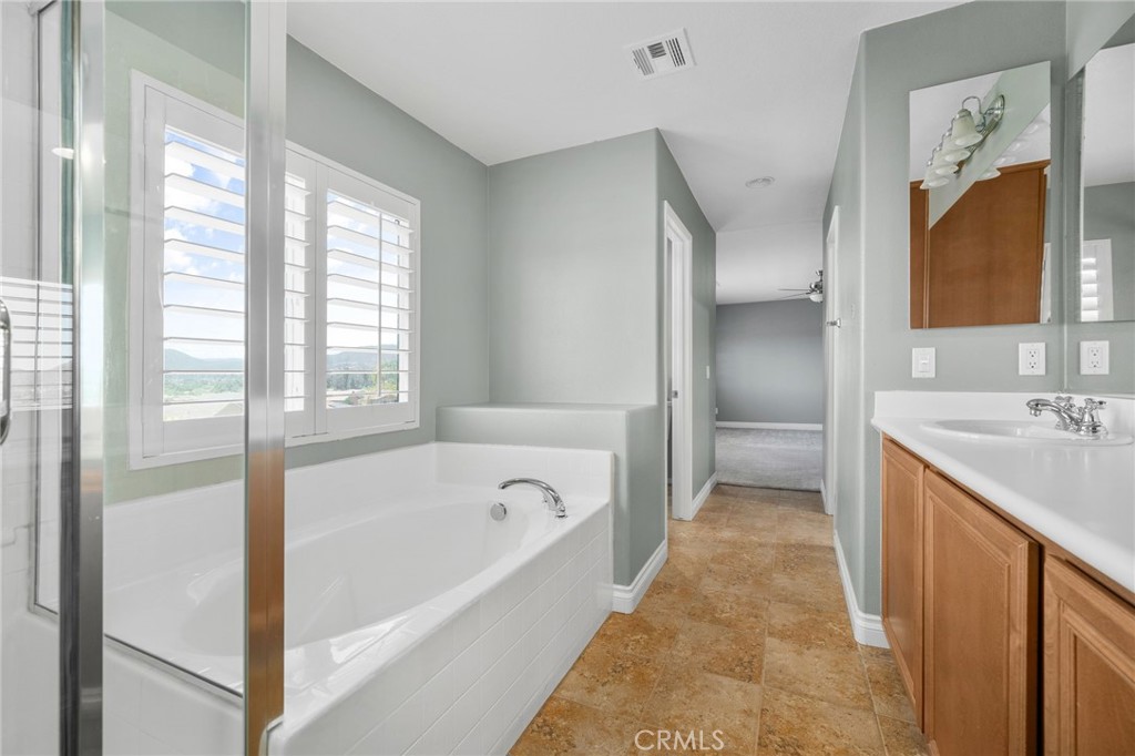 22977 Delca Lane Wildomar, CA 92595 - Photo 15 of 24