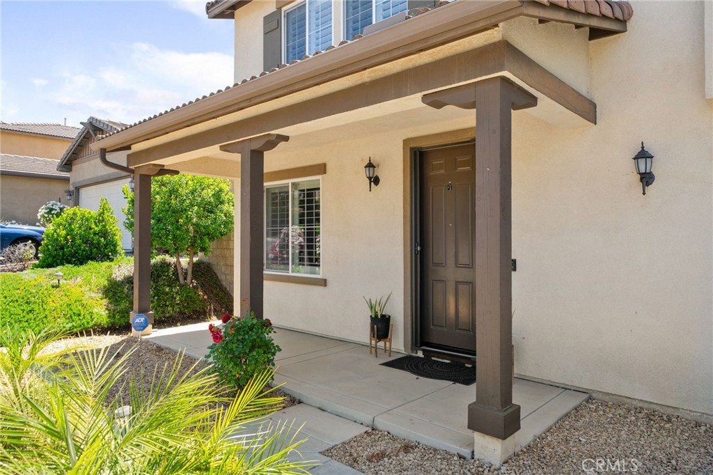 22977 Delca Lane Wildomar, CA 92595 - Photo 2 of 24