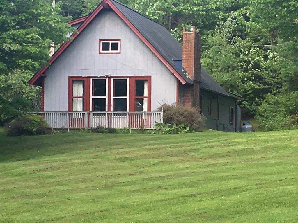 1486 West Hill Road Hardwick, VT 05843 - Photo 6 of 23