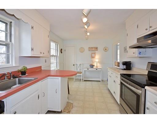 14 Zora Road Marion, MA 02738 - Photo 4 of 15