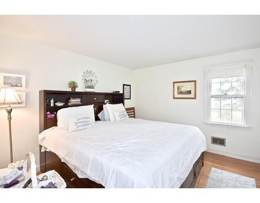 14 Zora Road Marion, MA 02738 - Photo 10 of 15