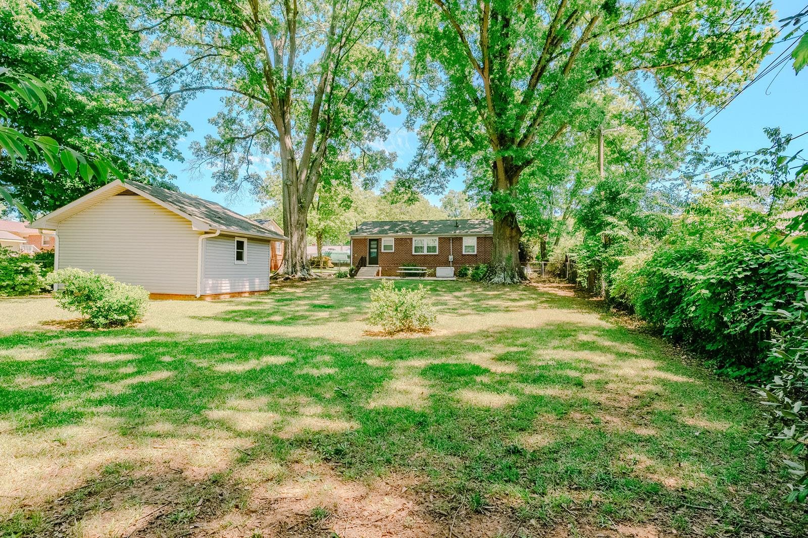 806 Lyman Street Gaffney, SC 29340 - Photo 30 of 39