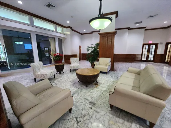 $3,000 | 3505 South Ocean Drive, Unit 407, Hollywood, FL 33019