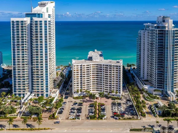 $3,000 | 3505 South Ocean Drive, Unit 407, Hollywood, FL 33019