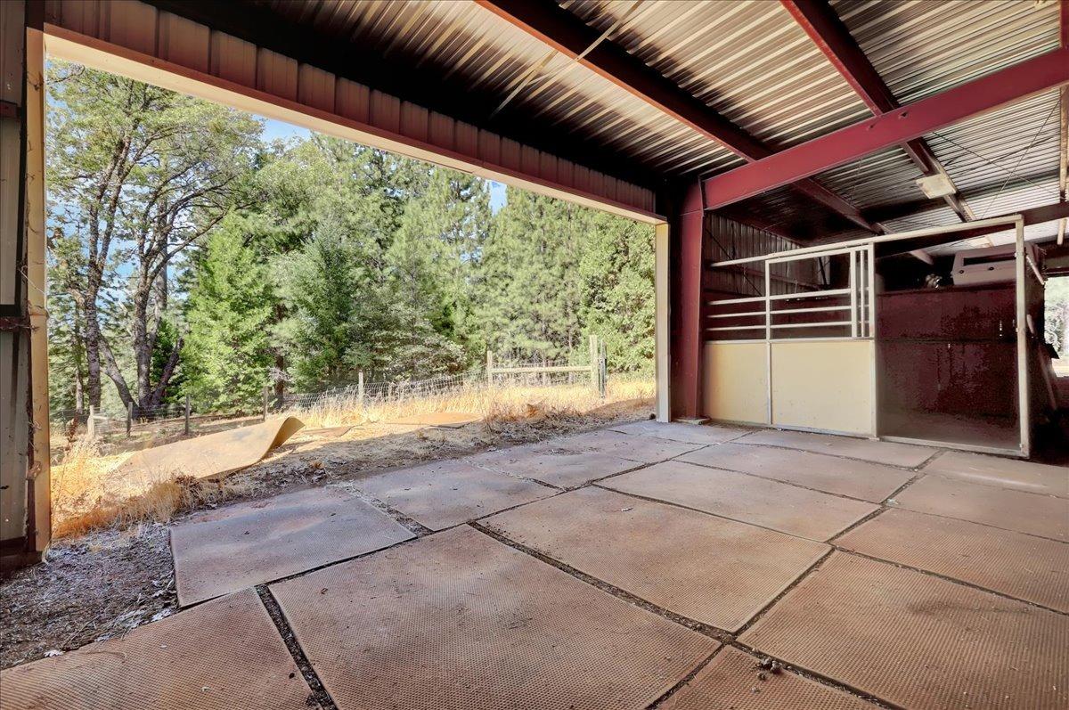 18955 Lake City Road Nevada City, CA 95959 - Photo 62 of 99 a view of porch with seating space