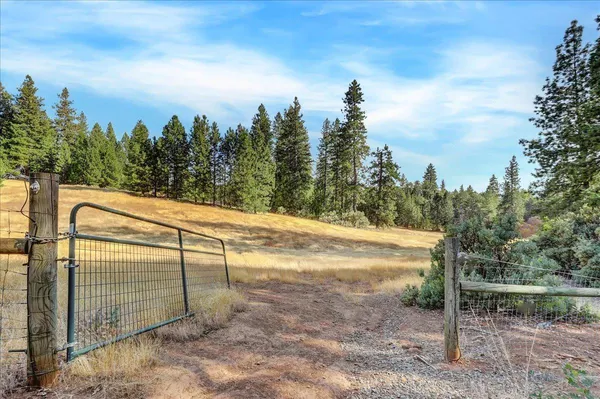 $2,400,000 | 18955 Lake City Road, Nevada City, CA 95959