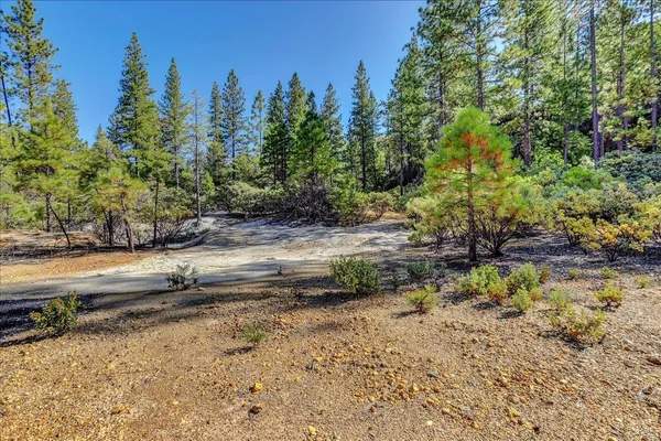 $2,400,000 | 18955 Lake City Road, Nevada City, CA 95959