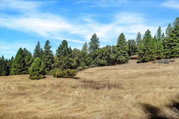 $2,400,000 | 18955 Lake City Road, Nevada City, CA 95959