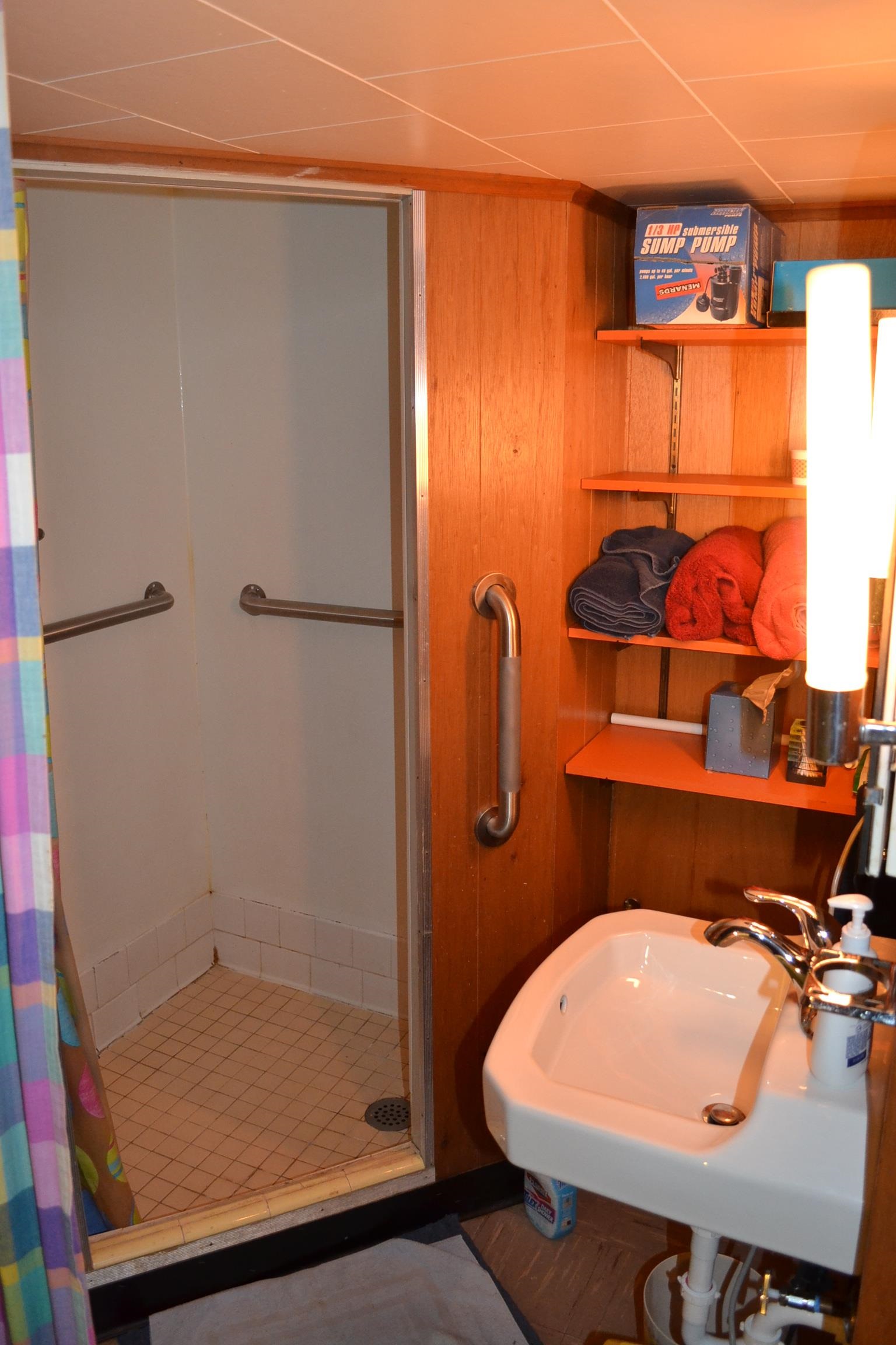 655 West 19th Avenue Oshkosh, WI 54902 - Photo 35 of 36