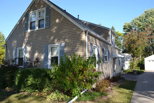 $229,000 | 655 West 19th Avenue, Oshkosh, WI 54902