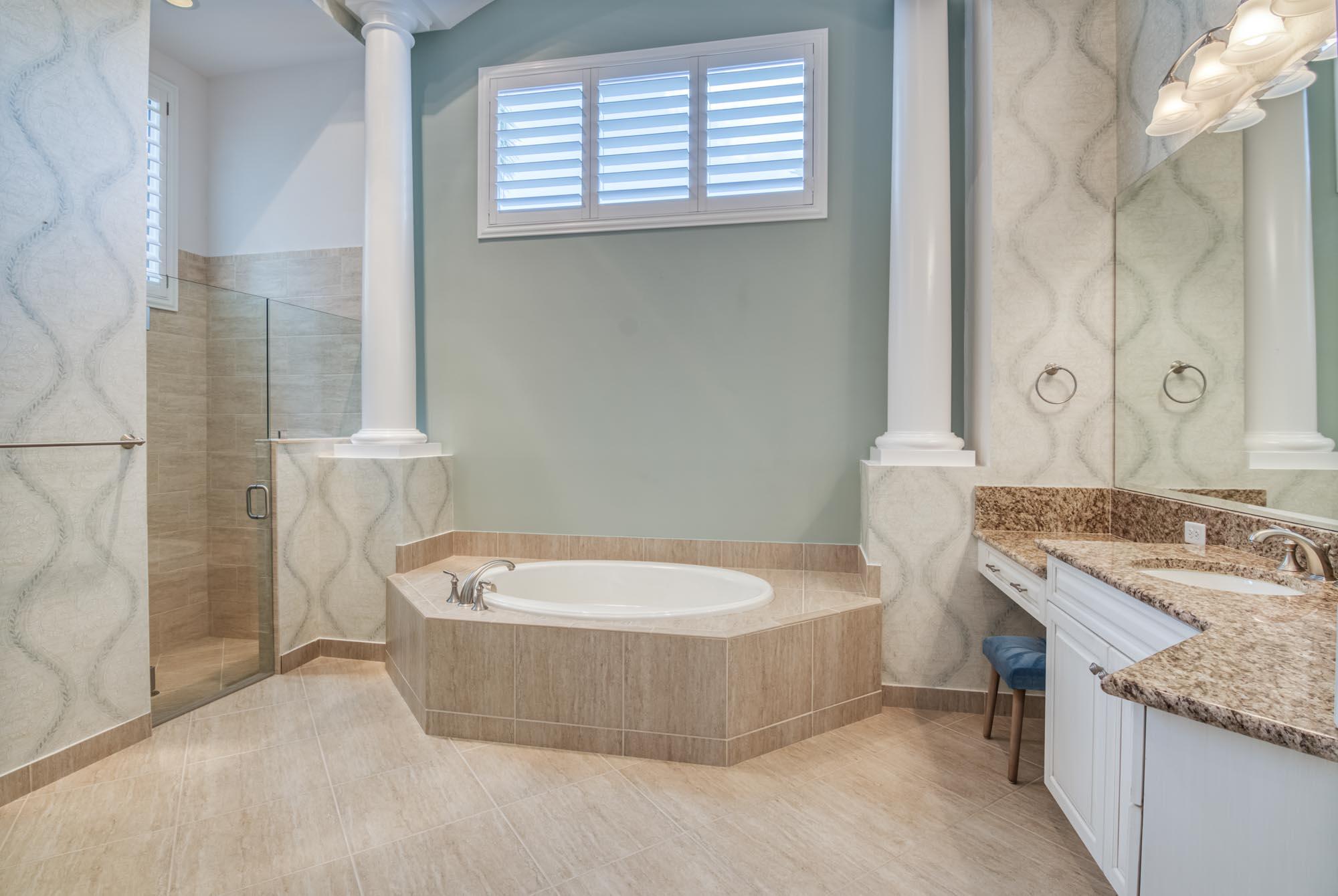 162 Sonata Drive Jupiter, FL 33478 - Photo 18 of 78 Her Bath