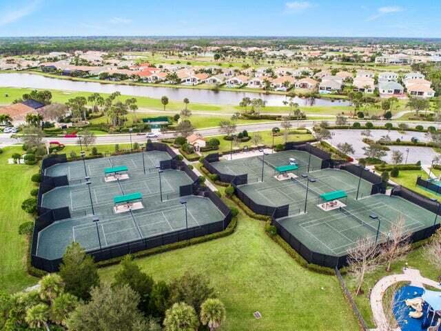 162 Sonata Drive Jupiter, FL 33478 - Photo 67 of 78 Har-Tru Tennis Courts