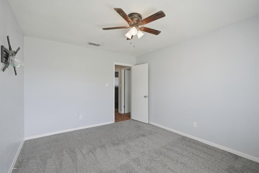 1314 Mark Street George West, TX 78022 - Photo 20 of 31