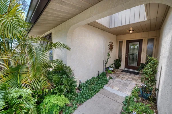 $2,000 | 76 Sandstone Circle, Venice, FL 34293