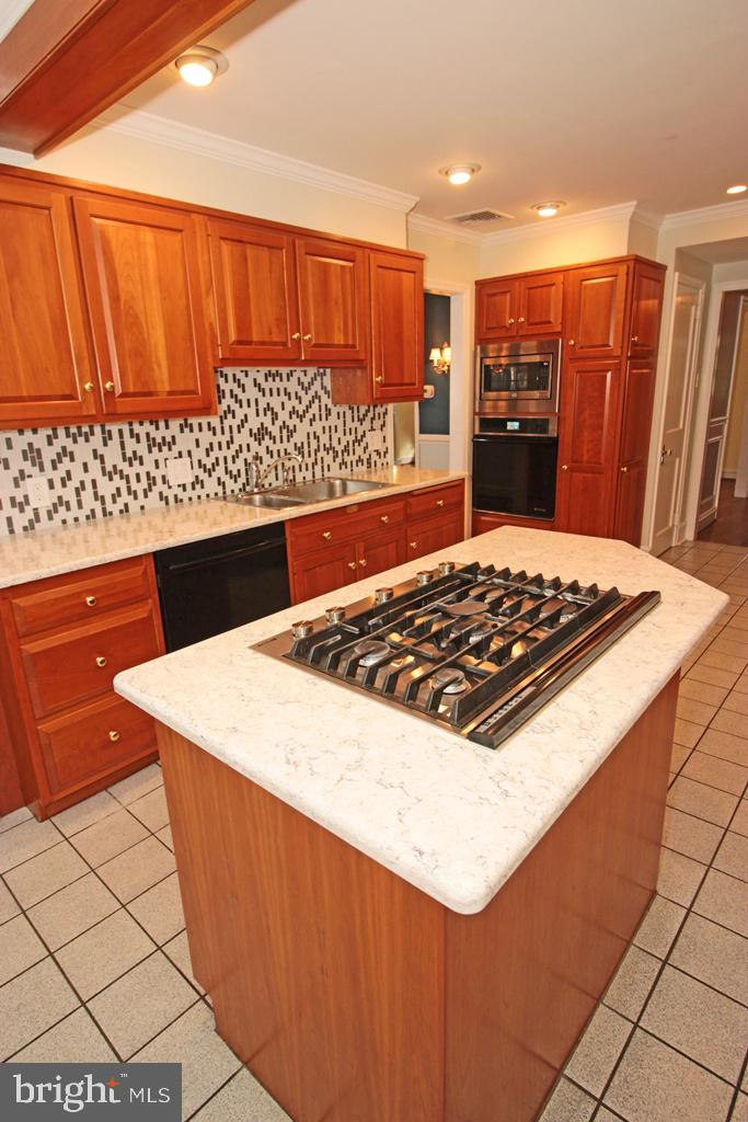 21 West Roseville Road Lancaster, PA 17601 - Photo 29 of 48 Gallery Image 29