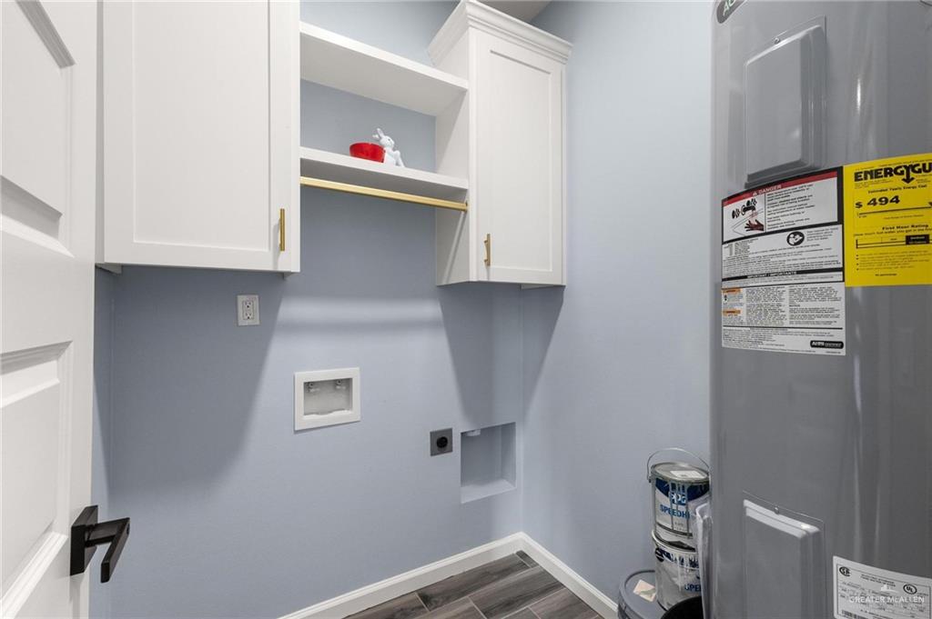 2401 Via Roma Road Weslaco, TX 78596 - Photo 14 of 20