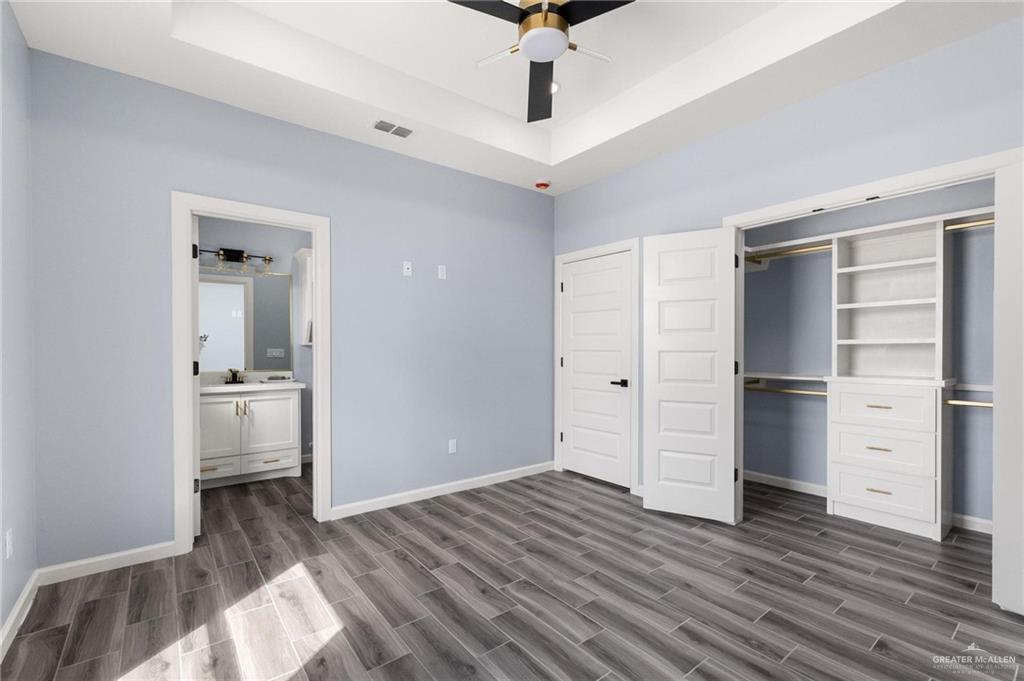 2401 Via Roma Road Weslaco, TX 78596 - Photo 17 of 20