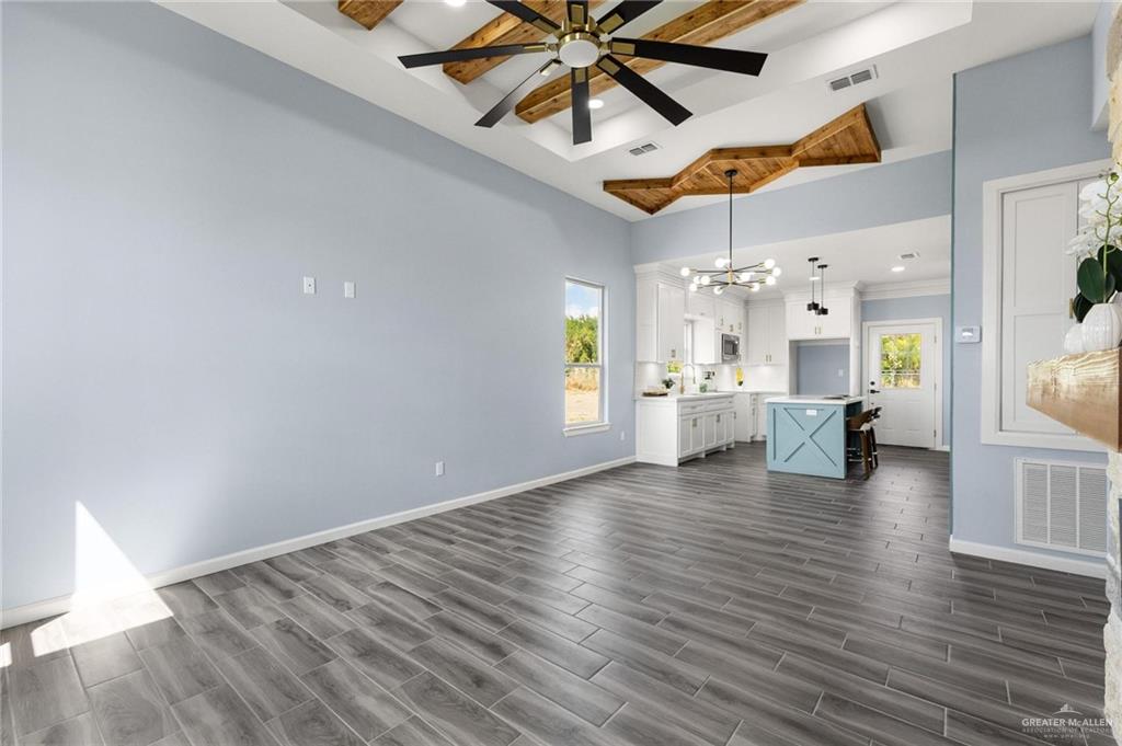 2401 Via Roma Road Weslaco, TX 78596 - Photo 6 of 20