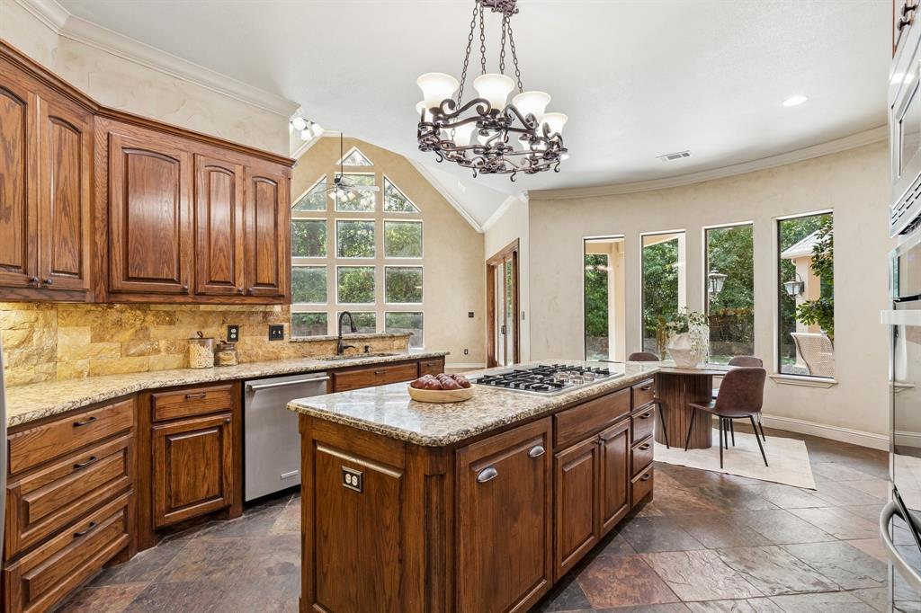 9 Eagle Point North, Unit A Azle, TX 76020 - Photo 20 of 40