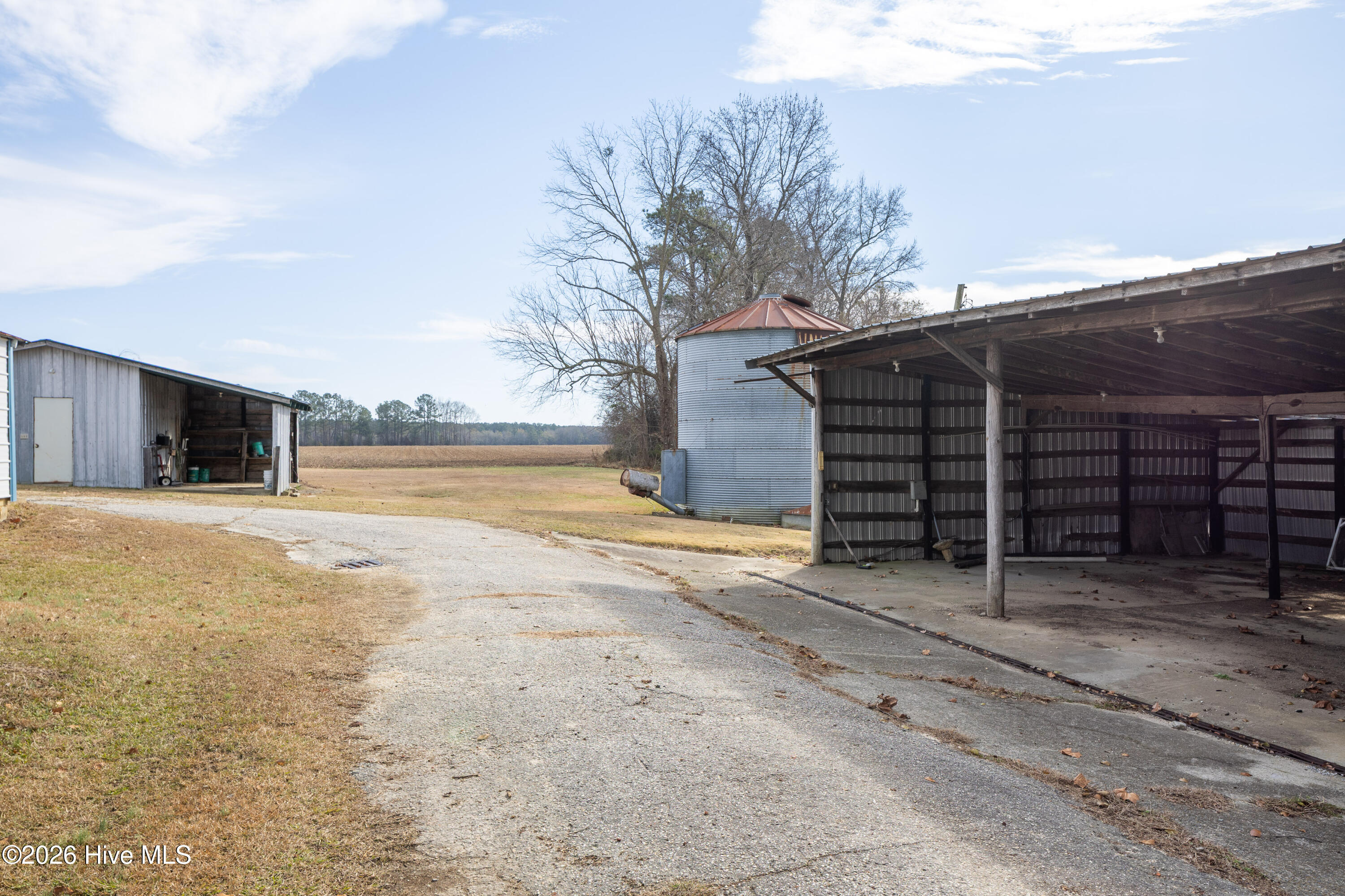 573 Langston Road Four Oaks, NC 27524 - Photo 13 of 35 573 Langston Rd26