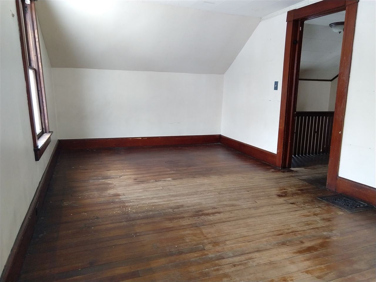 85 Library Avenue Rutland, VT 05701 - Photo 12 of 15