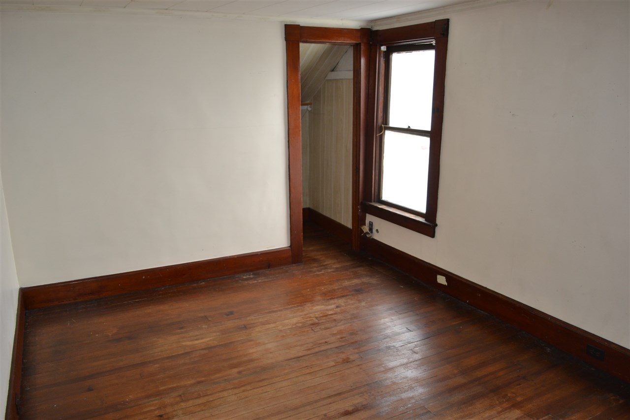85 Library Avenue Rutland, VT 05701 - Photo 13 of 15