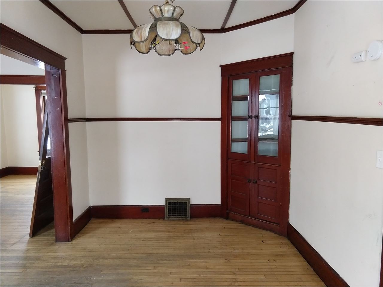 85 Library Avenue Rutland, VT 05701 - Photo 6 of 15