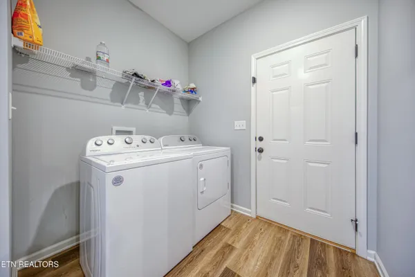 $369,900 | 2131 Frewin Court, Sevierville, TN 37876