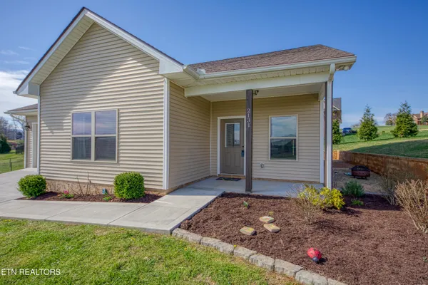 $369,900 | 2131 Frewin Court, Sevierville, TN 37876